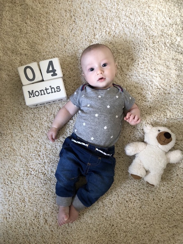 4 месяца ребенку