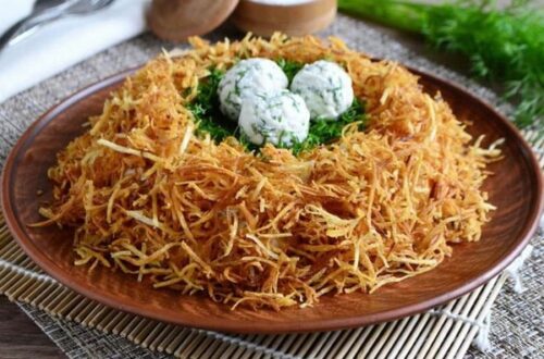 Жареный картофель: особый вкус салатиков - рецепты салатов с жареной картошкой