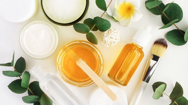 Гидрофильные средства для очищения кожи - как выбрать и пользоваться гидрофильным маслом для умывания